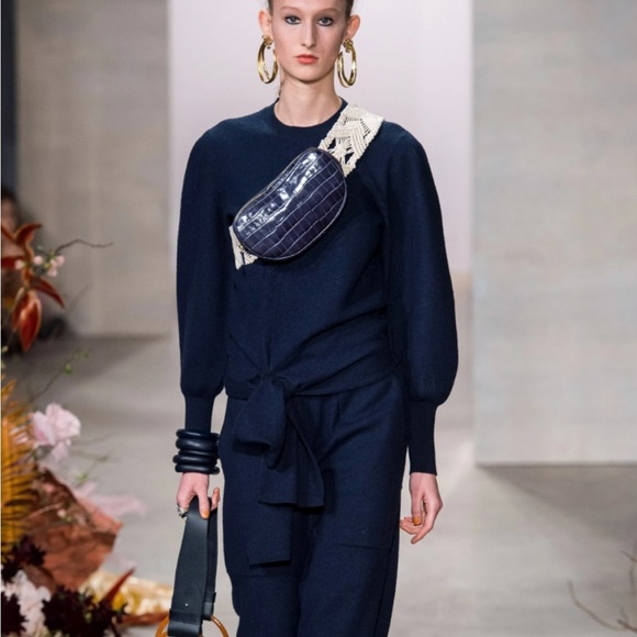 Ulla Johnson Tatiana Pullover Sweater - Picture 4 of 9